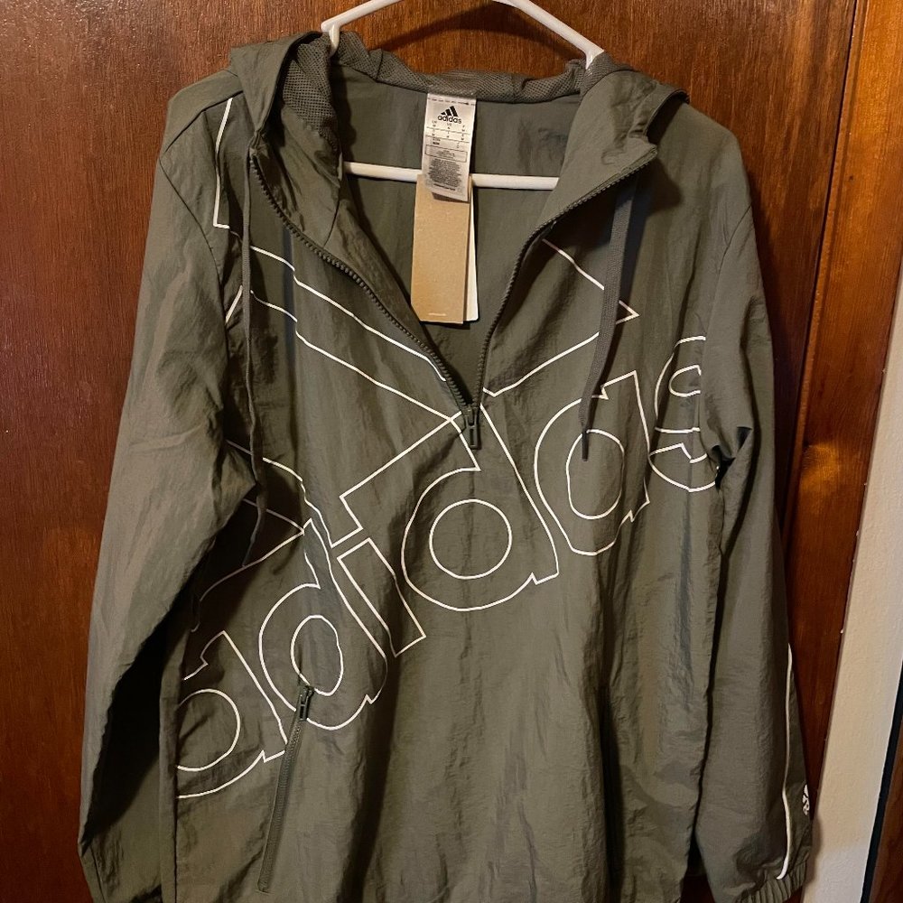 Adidas quarter zip jacket size Medium